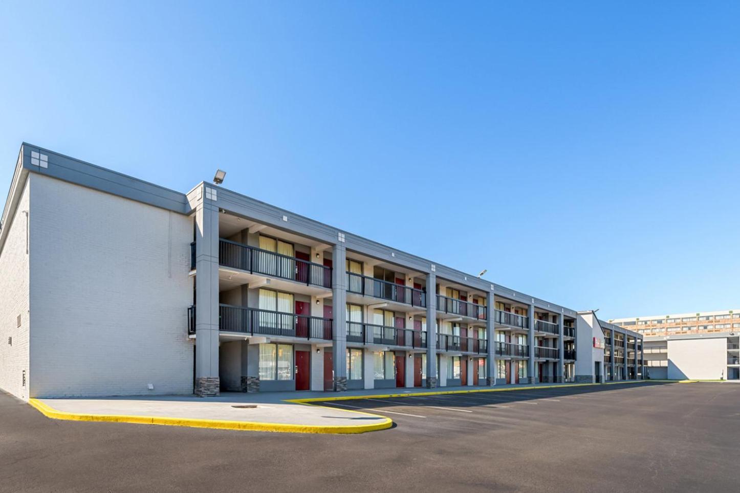 Red Roof Inn Richmond - Airport Сендстон Екстер'єр фото